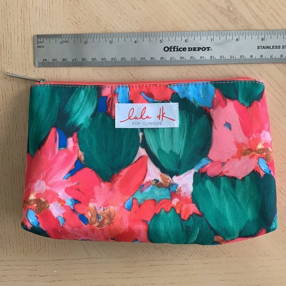 Lala Dk for Clinique Cosmetic Pouch (NWOT) - Picture 9 of 9